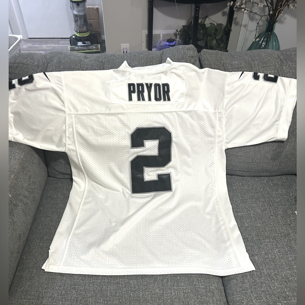 !!Oakland Raiders jersey!! - Picture 2 of 10